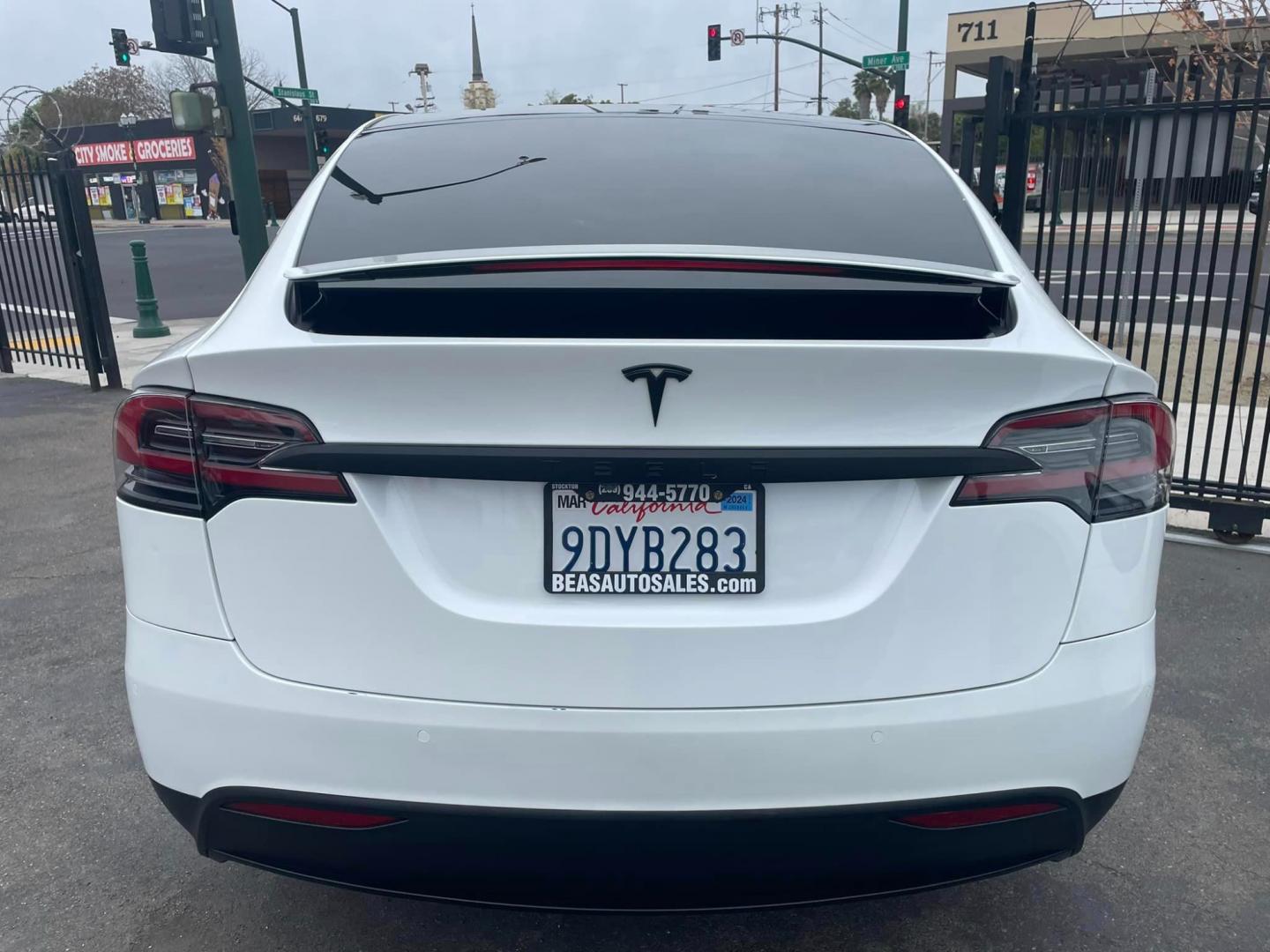 2018 WHITE /BLACK Tesla Model X (5YJXCAE28JF) , located at 744 E Miner Ave, Stockton, CA, 95202, (209) 944-5770, 37.956863, -121.282082 - PLUS TAXES AND FEES - Photo#14